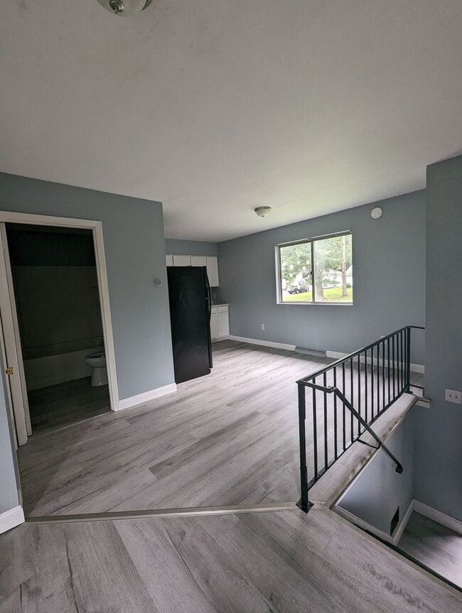 Photo - 1027-1029 Elwood st Unit 1027 Elwood Street