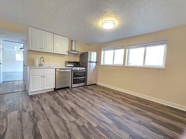 Photo - 2356 E Falcon Wy