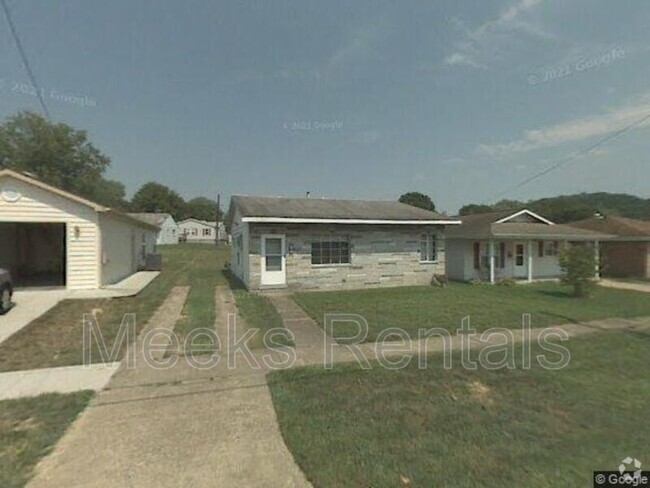 Building Photo - 214 Lakeview Dr Rental