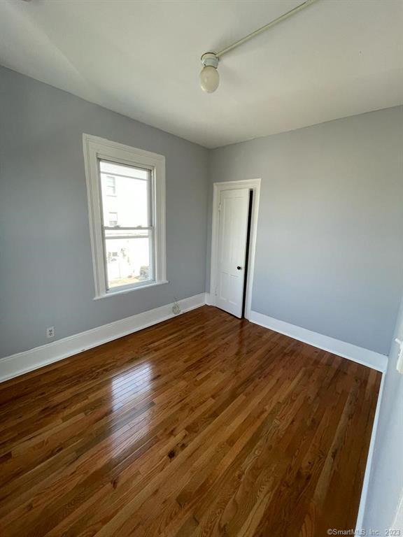 Building Photo - 358 Grand St Unit 2 Rental
