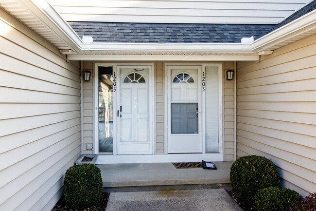 Photo - 1205 Canyon View Rd