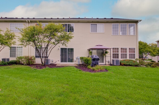 Photo - 3844 Munson St