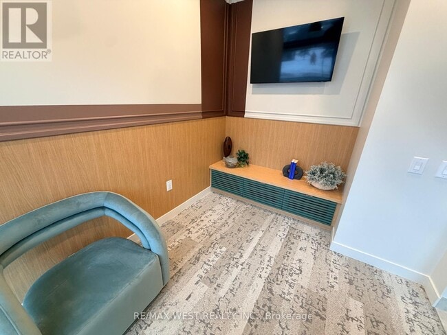 Photo - 1660 Bloor St W Unité 606