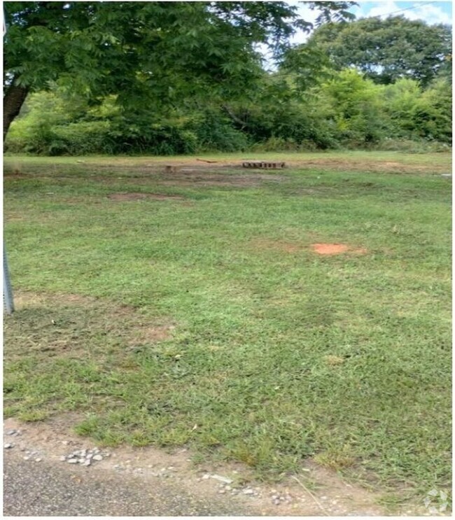 Building Photo - Beautiful Vacant Lot for Your Mobile Home ...