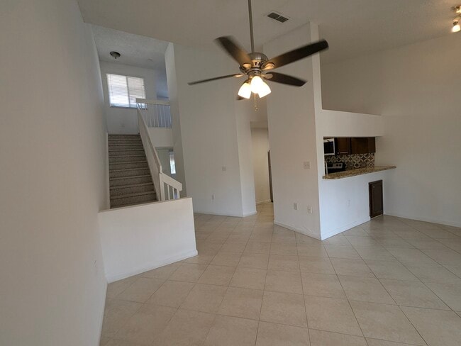 Building Photo - 18203 Glenmoor Dr Unit 18203 Glenmoor Dr Rental