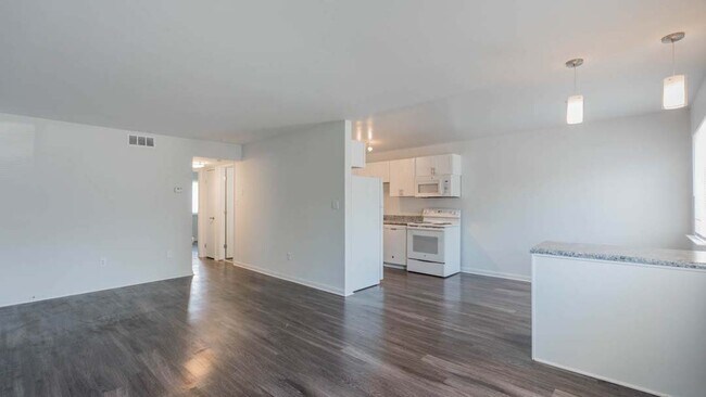 Photo - Jefferson Flats