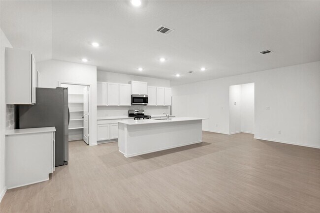 161 Keefer