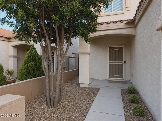 8773 W Dahlia Dr