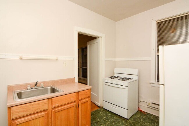 Photo - 1314 Oak Ave Unit W2