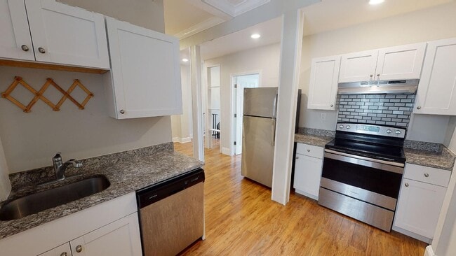 1193 Commonwealth Ave Unit 19