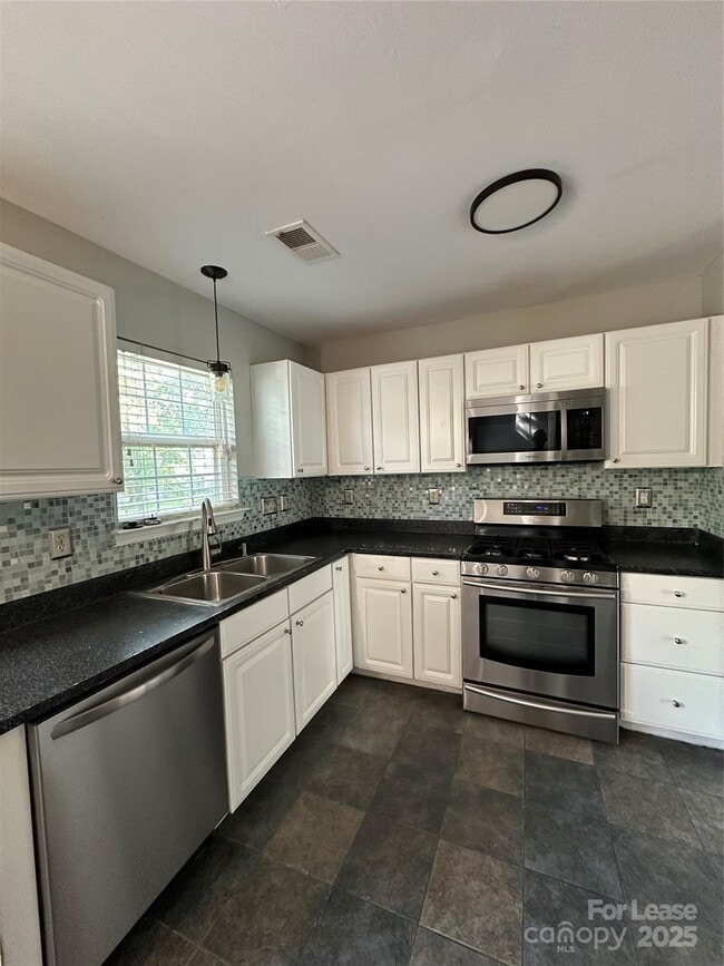 Photo - 7604 Henderson Park Rd