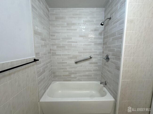 Photo - 111 Harris Ave Unidad 4
