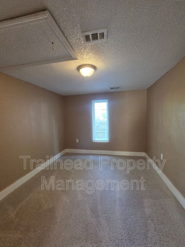 Photo - 507 3rd St