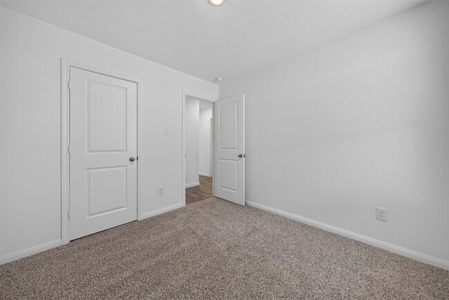 11927 Detar Ct
