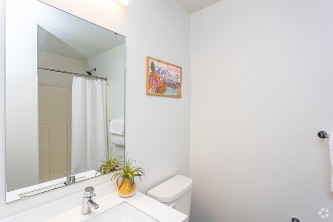 0BR, 1BA - 254SF