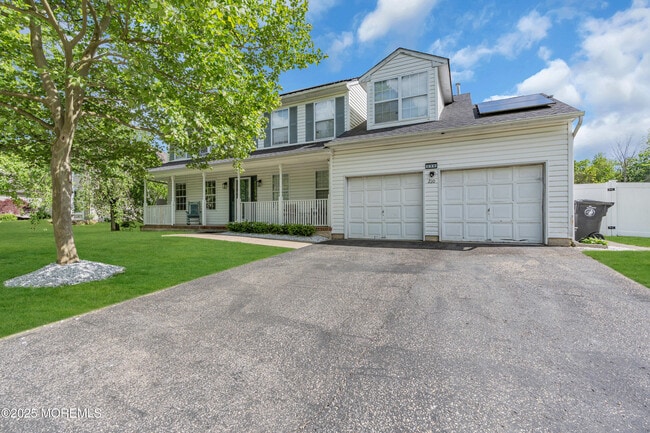 Photo - 210 Wingate Ct House