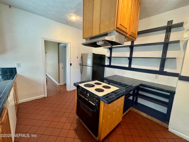 Photo - 1250 Dancy St