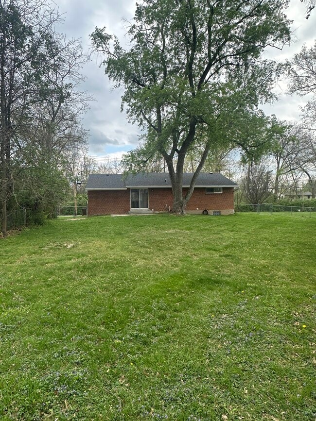 Photo - 1818 W Loveland Ave