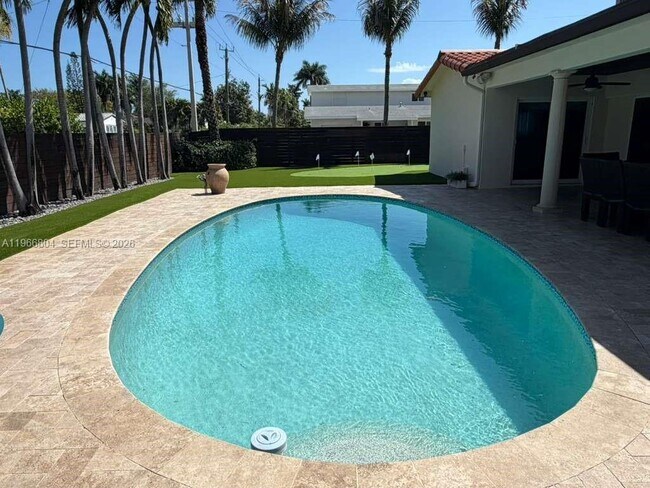 Photo - 1201 Washington St