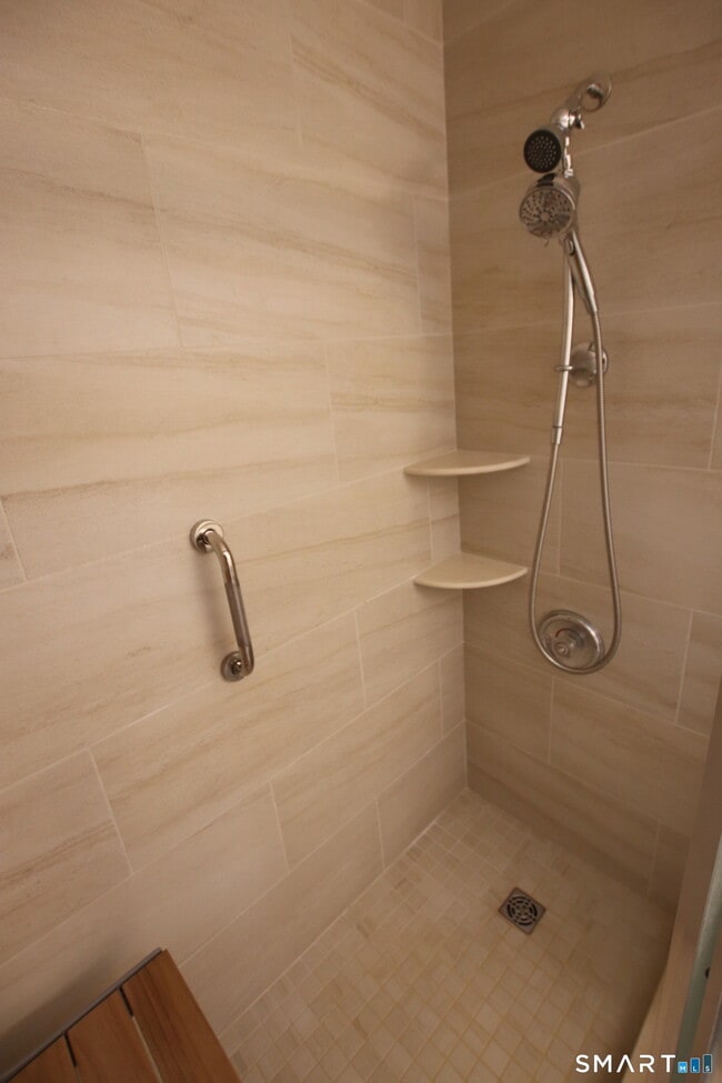 Photo - 53 Hollister Way N Unit 53