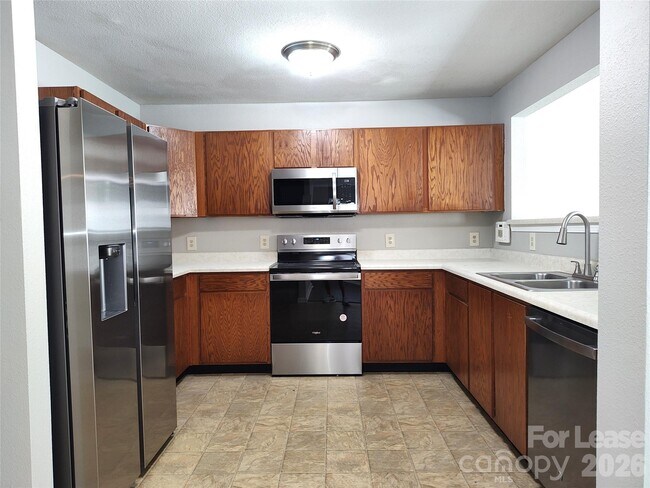 Photo - 2726 Red Squirrel Trail