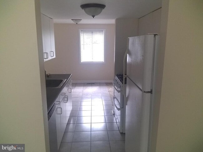 Building Photo - 5407 Fallriver Row Ct Rental