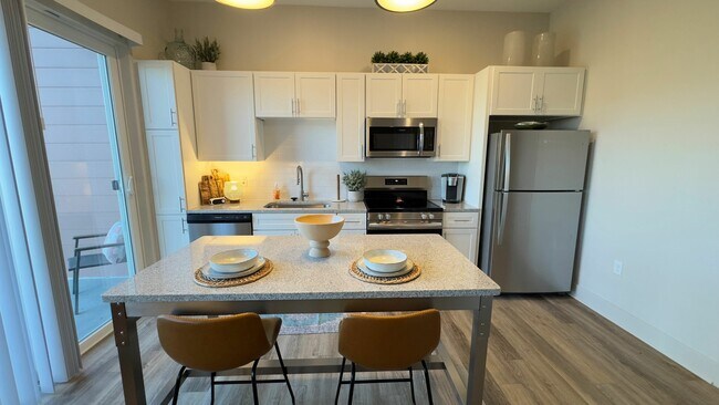 Unlock Culinary Potential: Enjoy a Fully-Equipped Kitchen