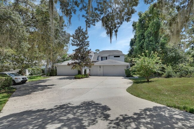 Building Photo - 748 Old Treeline Trail