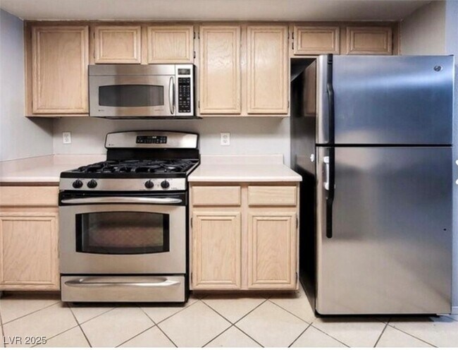 Photo - 8070 W Russell Rd Unit 2094