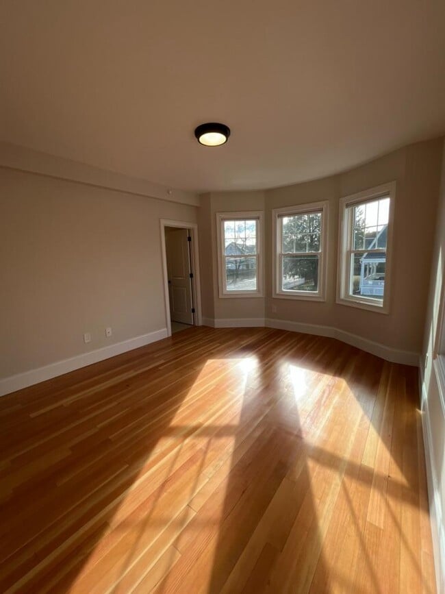 153 Atlantic Ave