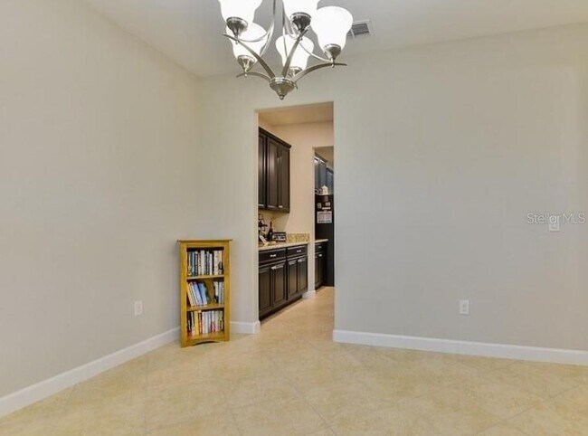 Photo - 14051 Tropical Kingbird Way
