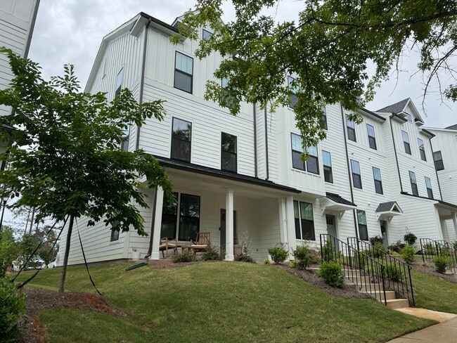 Photo - 614 District Ct Townhome