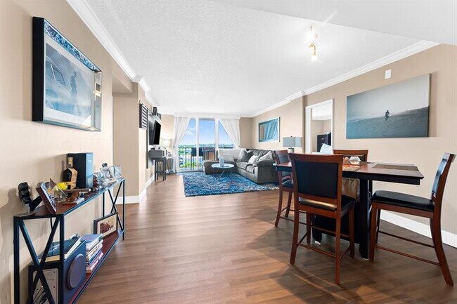 Photo - 777 S Federal Hwy Unit 910