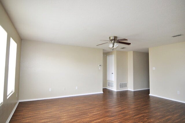 Photo - "Great 3-2-2 Home with Open Floor Plan and Spacious Backyard!"