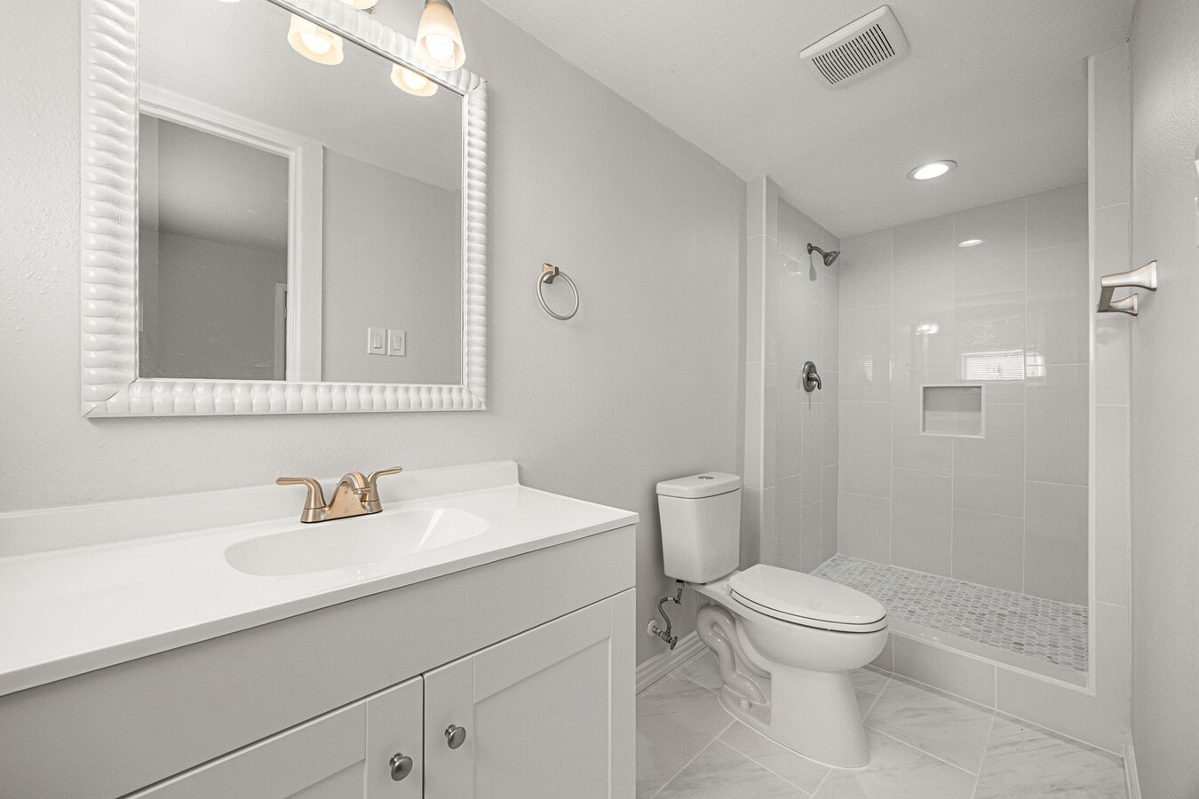 Photo - 6619 Maybank Dr