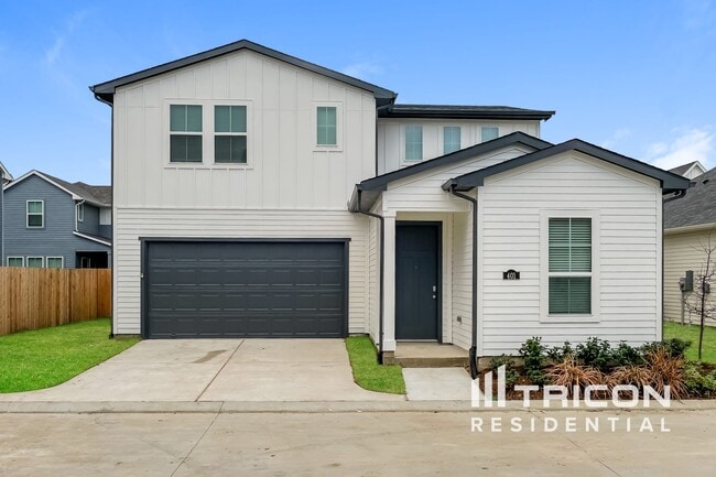 Photo - 9835 Willow Creek Commerce Dr House