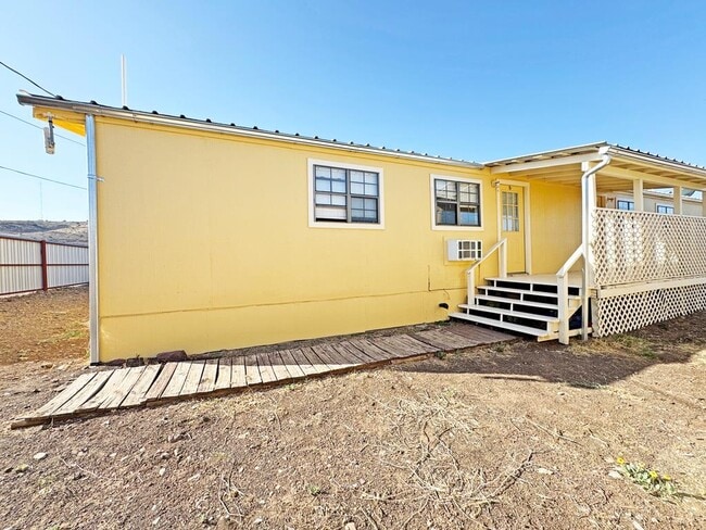 Photo - 408 W Holland Ave Townhome