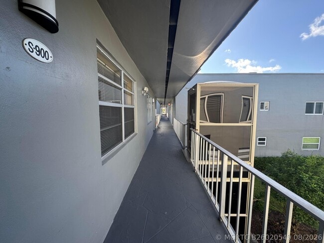 Photo - 900 Normandy Ln