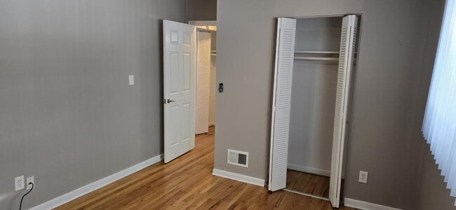 Photo - 7010 Town Ln