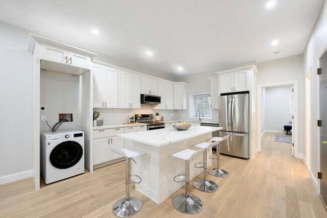 Photo - 368 Main St Unidad 2