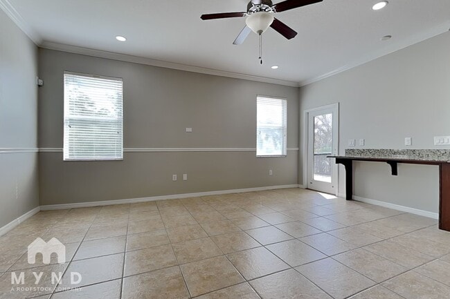 Photo - 20321 Starfinder Way