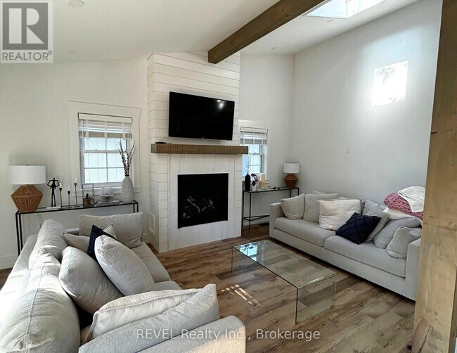 Photo - 399 Elmwood Ave