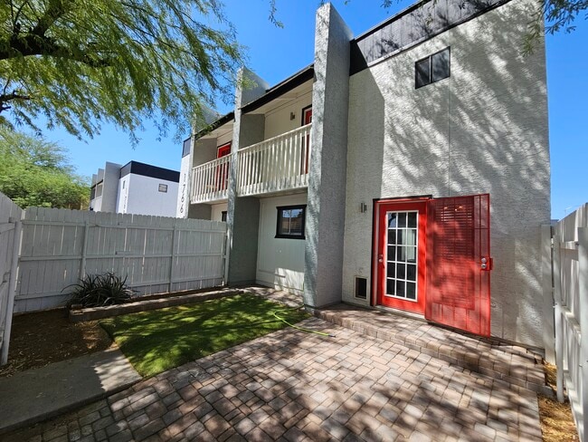 1766 E Pepper Cir Unit 2