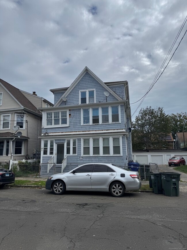 Building Photo - 146 Pixlee Pl Unit 3rd FL