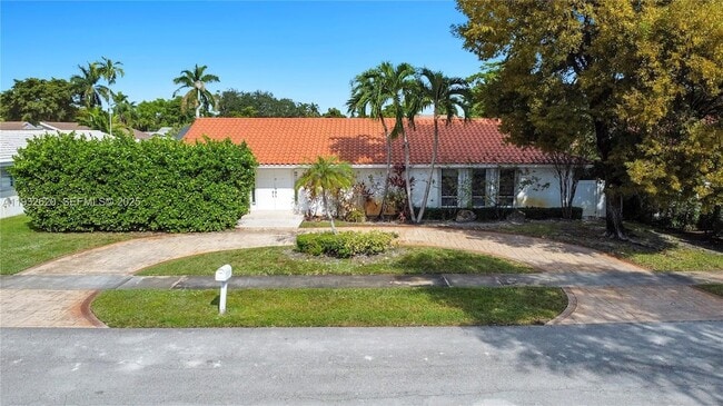 Photo - 2101 NE 211th Terrace