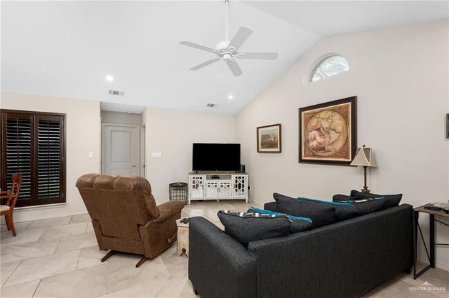 Photo - 10 Jackson N Rd