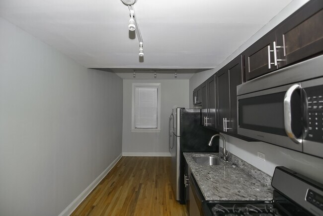 Photo - 4045 N Ashland Unit 6H