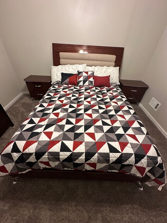 Photo - 1234 Decatur