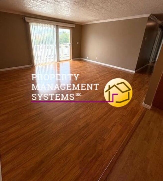 Photo - 2 Bedroom Condo in Millcreek!