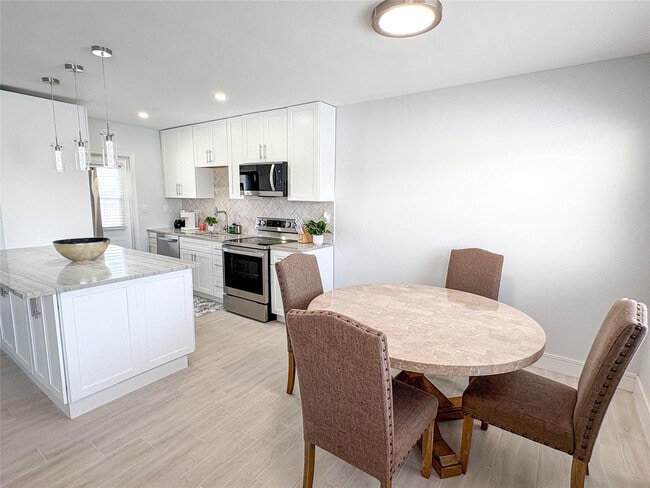 Photo - 4541 N Ocean Dr Unit 8